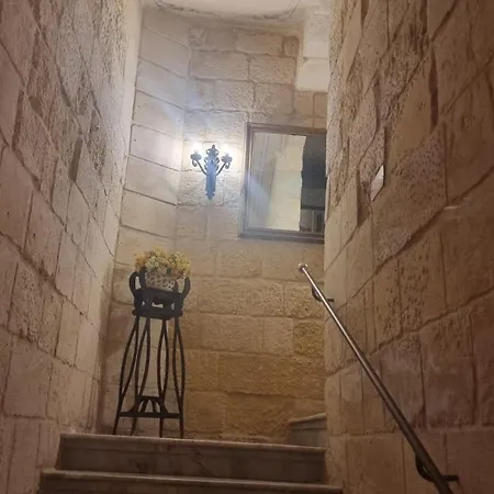 Apartment Servants' Quarters *